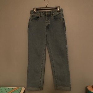 BRANDY MELVILLE JEANS